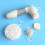 CNAIER 4’ü 1 Arada Yüz ve Vücut Temizleme Fırçası ön görünüm Kalitelial.com