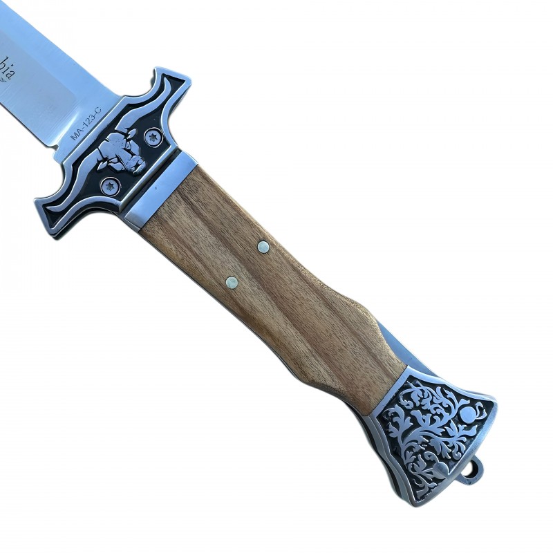 Taktik ve avcı kullanımı için tasarlanmış Columbia MA-123-C Avcı Çakısı.